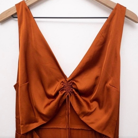 Abercrombie&Fitch Satin Cut Out V neck Ruched Rust Orange Wrap Midi Dress L - Picture 5 of 6